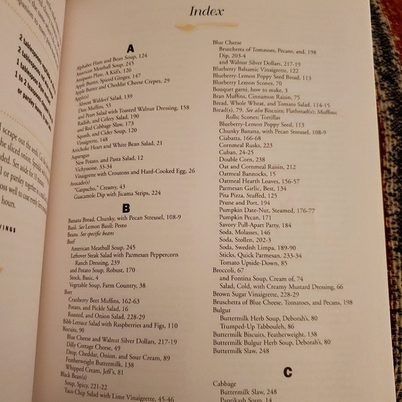 Soup Makes the Meal cookbook w/150 recipes for soups, salads, & breads. - Picture 5 of 10